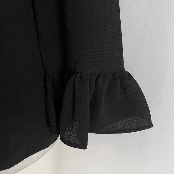 New CeCe Ruffle Cuff 3/4 Sleeve V-Neck Crepe Blouse Rich Black Size XS - Picture 11 of 16